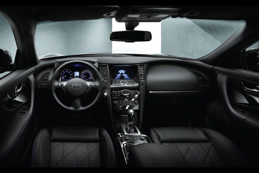  Infiniti QX70 S Design 2015 года  (фото 5 из 5)